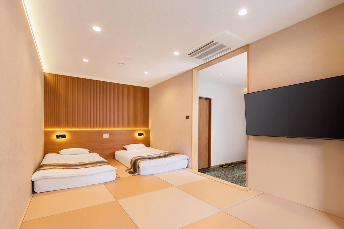 Coffres-forts dans les chambres, rideaux occultants, Wi-Fi gratuit