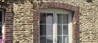 Private En Suite with outdoor entry in Family Farm in Normandy