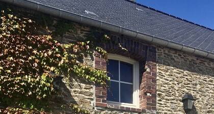 Private En Suite in Family Farm in Normandy