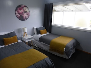 Family House, 3 Bedrooms | 3 bedrooms, individually decorated, individually furnished