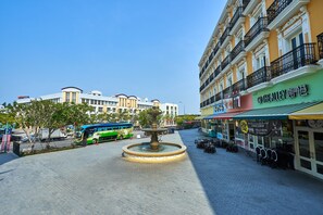 Exterior - OYO Home 89378 The Platinum Suites (Malacca City)