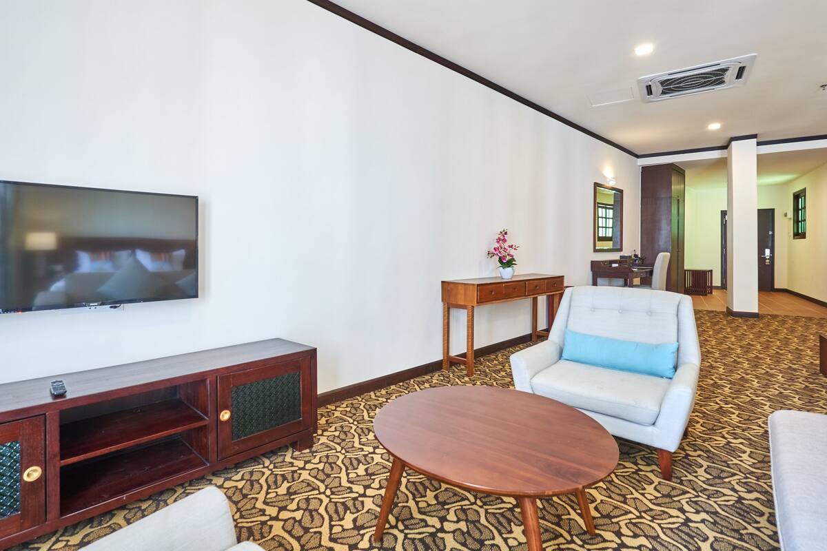 Classic Room | Free WiFi, bed sheets, wheelchair access