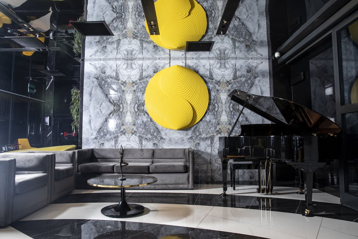 lobby