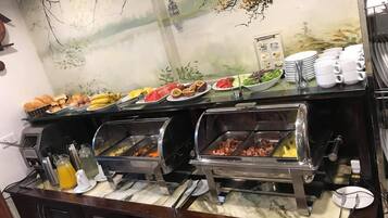 Spécialités Cuisine locale et internationale