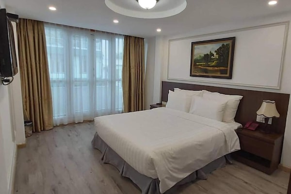 Minibar, in-room safe, desk, blackout drapes