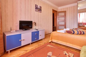 Apartment, 1 Bedroom | 1 bedroom, desk, iron/ironing board, free WiFi - Home-Hotel Raisy Osipkinoy 7A (Kyiv)