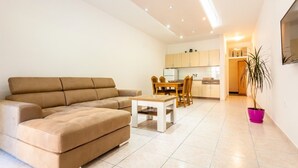 Departamento, 1 habitación, Terraza | Sala de estar