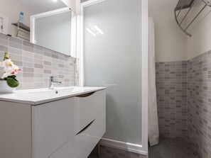 Towels - Apartment Rits by Interhome (Salou)