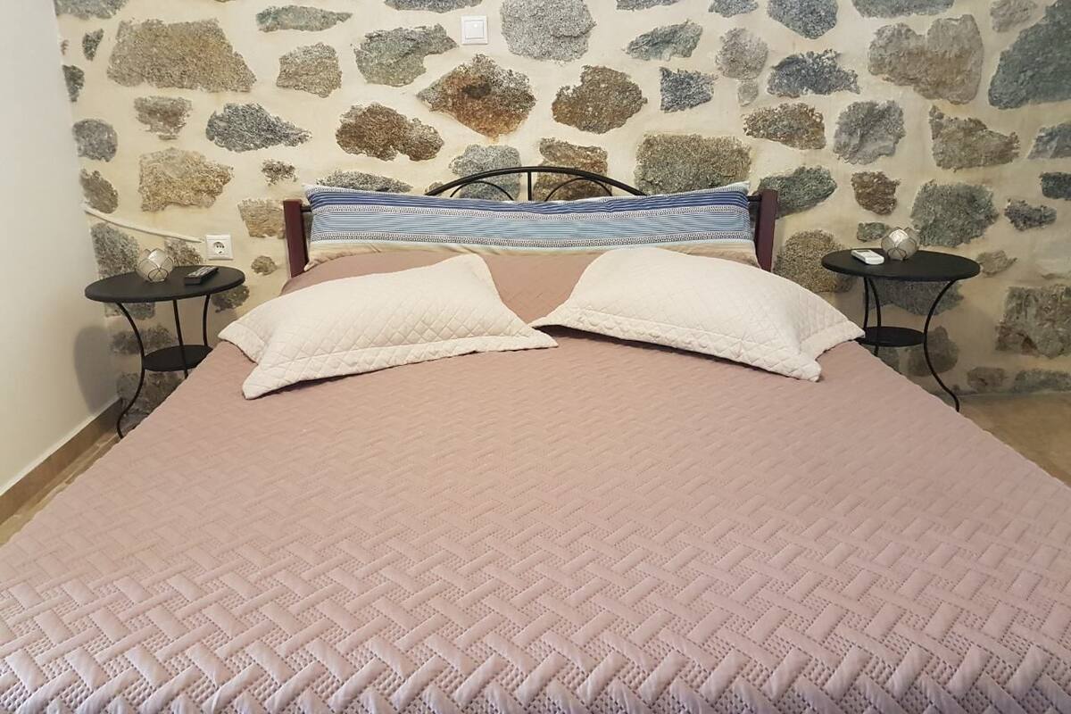 House, 1 Bedroom (Ariadni) | Blackout drapes, soundproofing, iron/ironing board (on request)