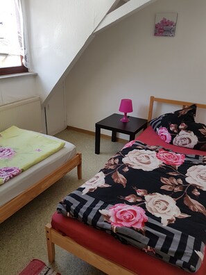 Huis | 4 slaapkamers, gratis wifi, beddengoed