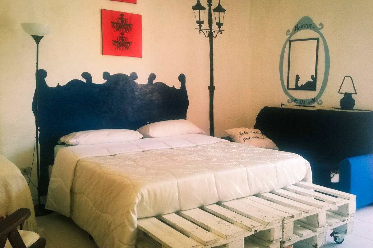 Comfort Apartment | 2 bedrooms, individually furnished, iron/ironing board, free WiFi