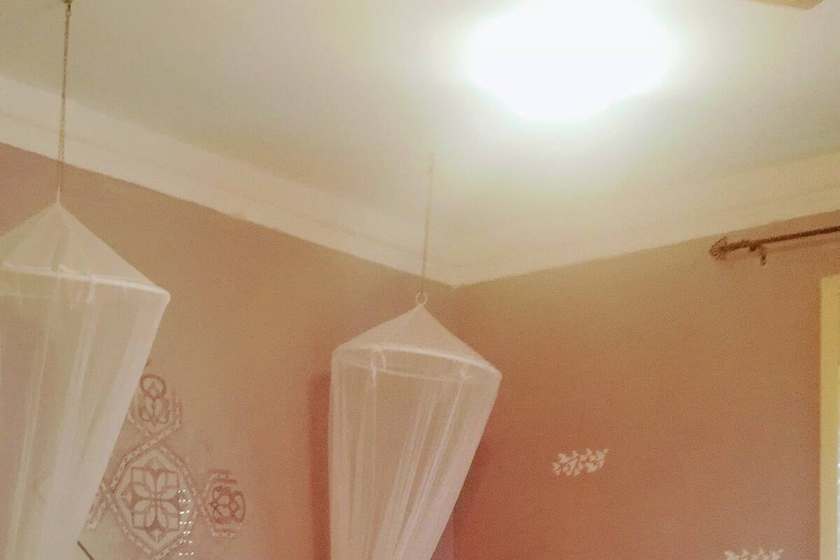 Basic Quadruple Room | Iron/ironing board, WiFi (free), individually furnished, bed sheets