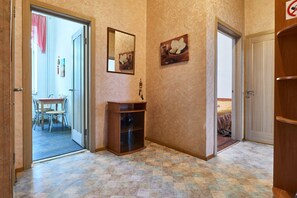 公寓, 1 间卧室 | 起居区 | 电视