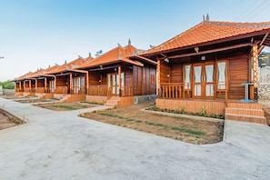 Front of property - Shakya Garden Cottage by Zuzu (Penida Island)