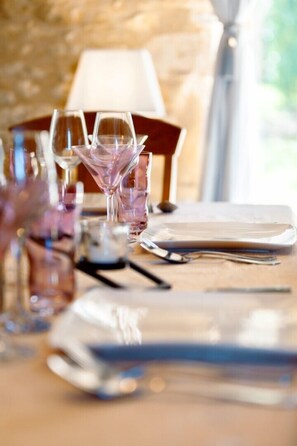 Dining - Beautiful typical French Manor with private swimming pool (Anglars Nozac)