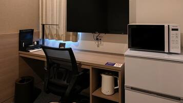 Chambre Double Standard, non-fumeur (check-in is not available after 11PM)