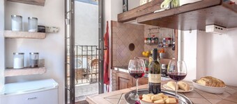 Mercato Fancy Studio à deux pas du château