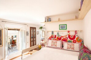 مكواة/لوح كي وواي فاي وملاءات أسرّة