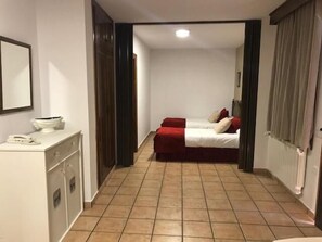 أسرّة أ�طفال/رضّع (مجانًا) وواي فاي مجانًا