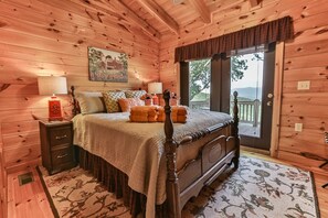 2 bedrooms, iron/ironing board, free WiFi, bed sheets - All About The View, Ellijay, GA (Ellijay)