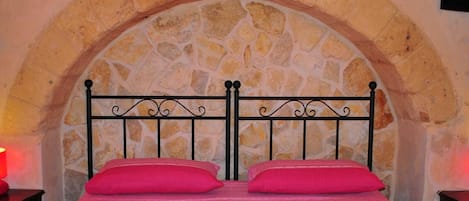 1 chambre, draps fournis