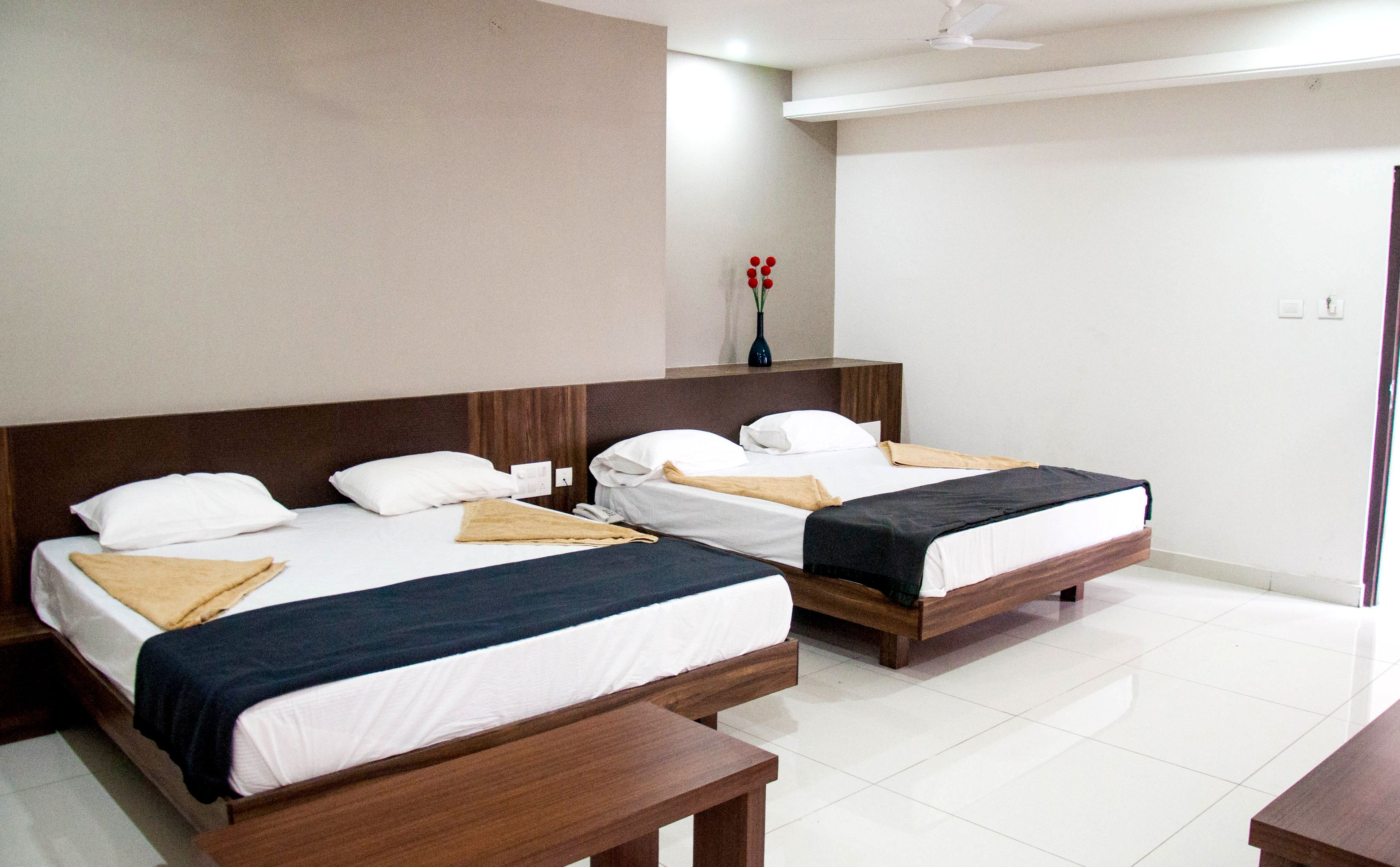 Premium AC Room | Rollaway beds, free WiFi