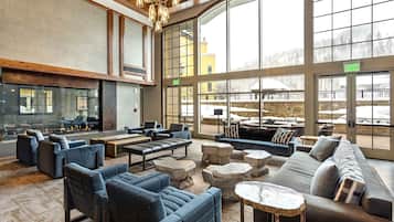 Condo, 2 chambres | Intérieur