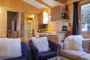 Cottage, 2 Bedrooms (Aifnerblick) | Room amenity - Camping Dreiländereck (Ried im Oberinntal)