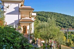 Front of property - Residence Albarosa (Ascea)