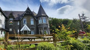 Exterior - Plas Penaeldroch Manor (Dolwyddelan)