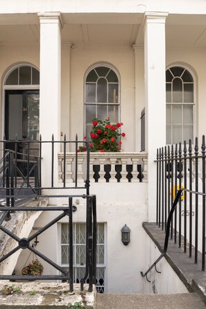 Classic Studio, Private Bathroom | Exterior