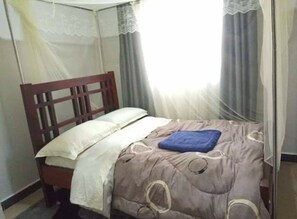 Desk, free WiFi, bed sheets