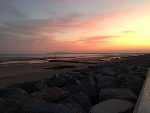 Cottage, 2 Bedrooms | Beach/ocean view