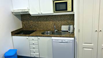 Standard Apartment, 1 Bedroom, Balcony | Private kitchen | Fridge, microwave, espresso maker, coffee/tea maker