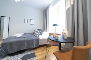 Studio | Individually decorated, individually furnished, laptop workspace - HVC Apartments Eteläinen Hesperiankatu 7 (Helsinki)