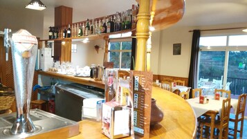 Bar (en la propiedad)