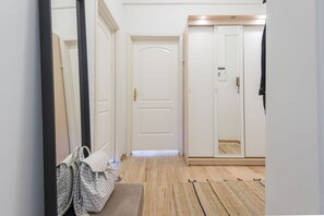 Interior entrance - GM Apartment 1-Ya Tverskaya-Yamskaya (Moscow)