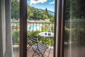 Family Room, Lake View (Edera) | Balcony - B&B Al Sentiero (Caprino Veronese)
