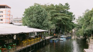 Ecotours - Rimnam Hotel Suk Sawat 70 (Phra Pradaeng)