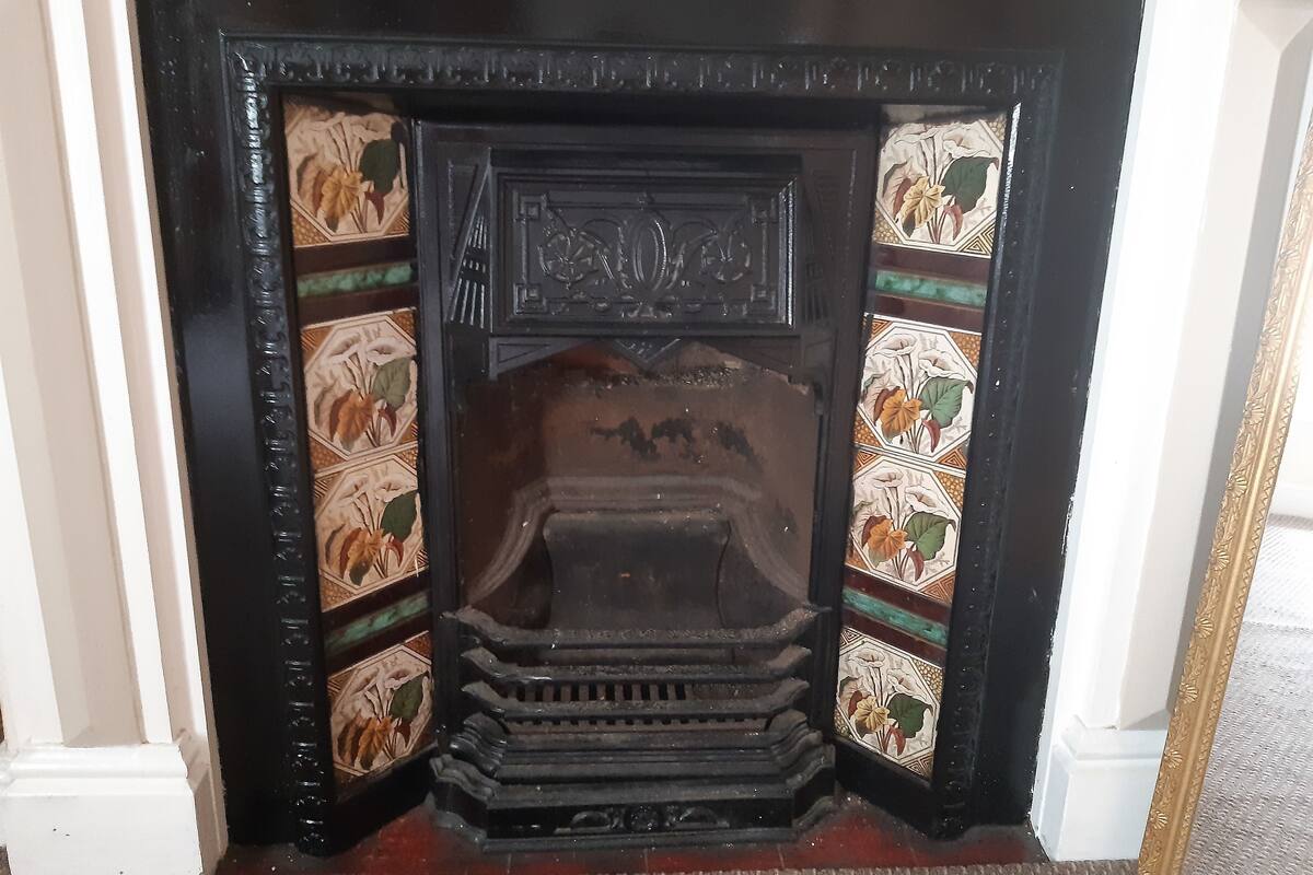 Habitación estándar con 2 camas individuales, baño en la habitación