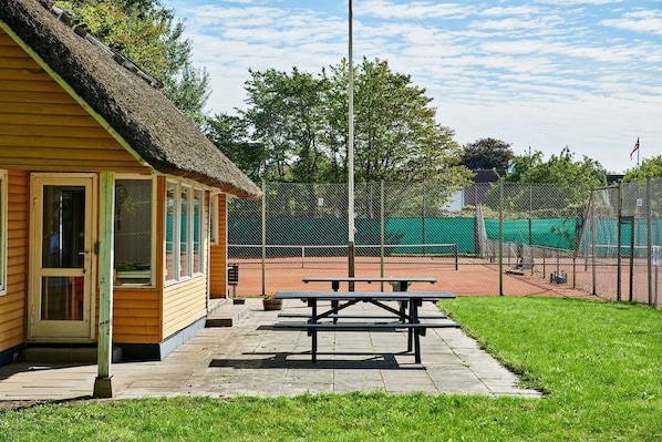 Tennis court