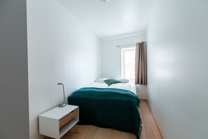 Apartment, 3 Bedrooms | 3 bedrooms, iron/ironing board, free WiFi, bed sheets