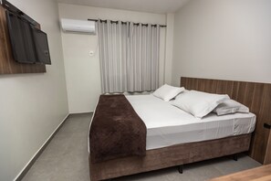 豪華公寓 | 2 間睡房、手提電腦工作空間、免費 Wi-Fi、床單