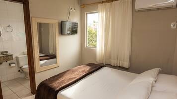 Suite (Bosque) | 2 bedrooms, laptop workspace, free WiFi, bed sheets