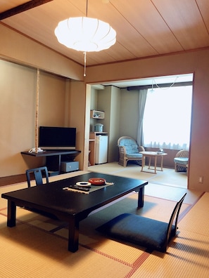 In-room safe, individually furnished