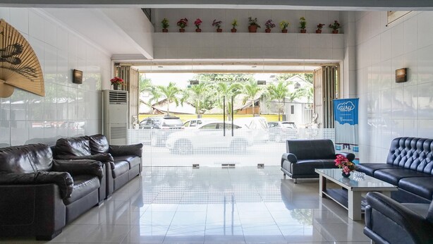 Reception - Hotel Mustika Sari (Makassar)