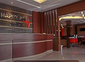 Reception - Happy Inn Hotel (Kendari)