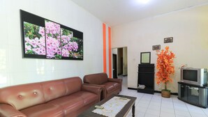 Living area - Wisma Bougenville (Surabaya)