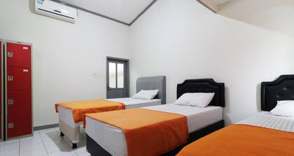 Rumah Kakak Guesthouse - Hostel