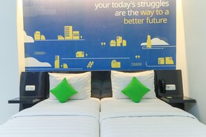 Deluxe Room | Desk, free WiFi, bed sheets